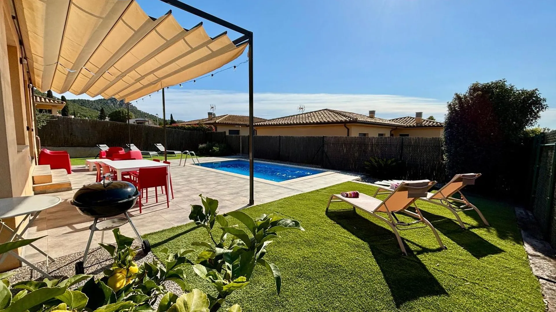 Holiday home Lichtdurchflutete Ferienvilla Mit Pool Torroella De Montgri Spain